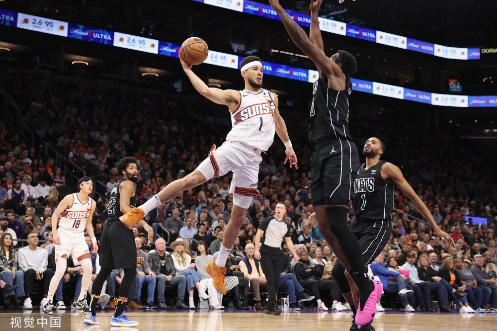 球员们展现 球员们展现