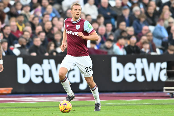 为我们提供 为我们提供