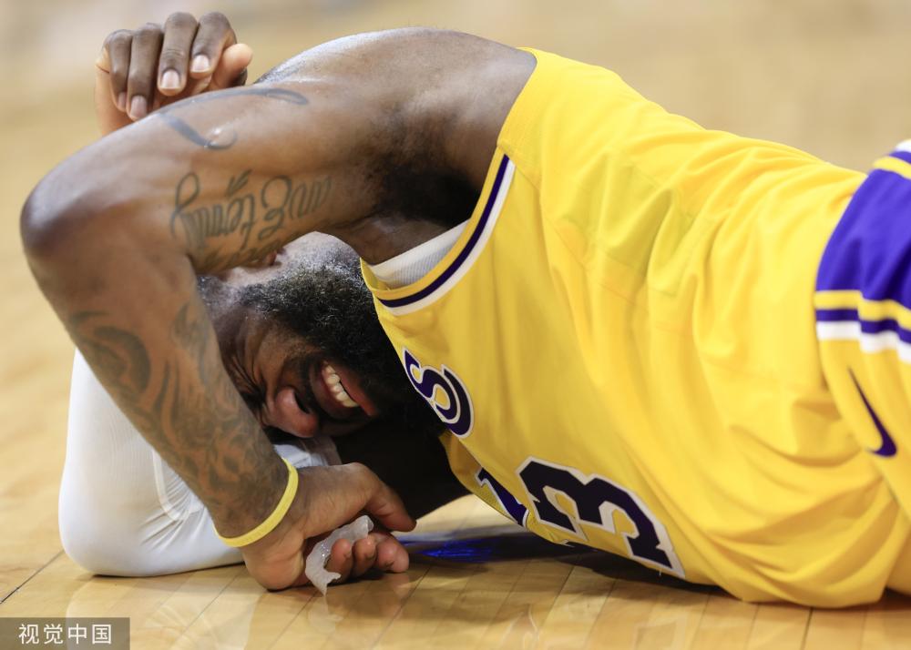 让年轻球员 让年轻球员