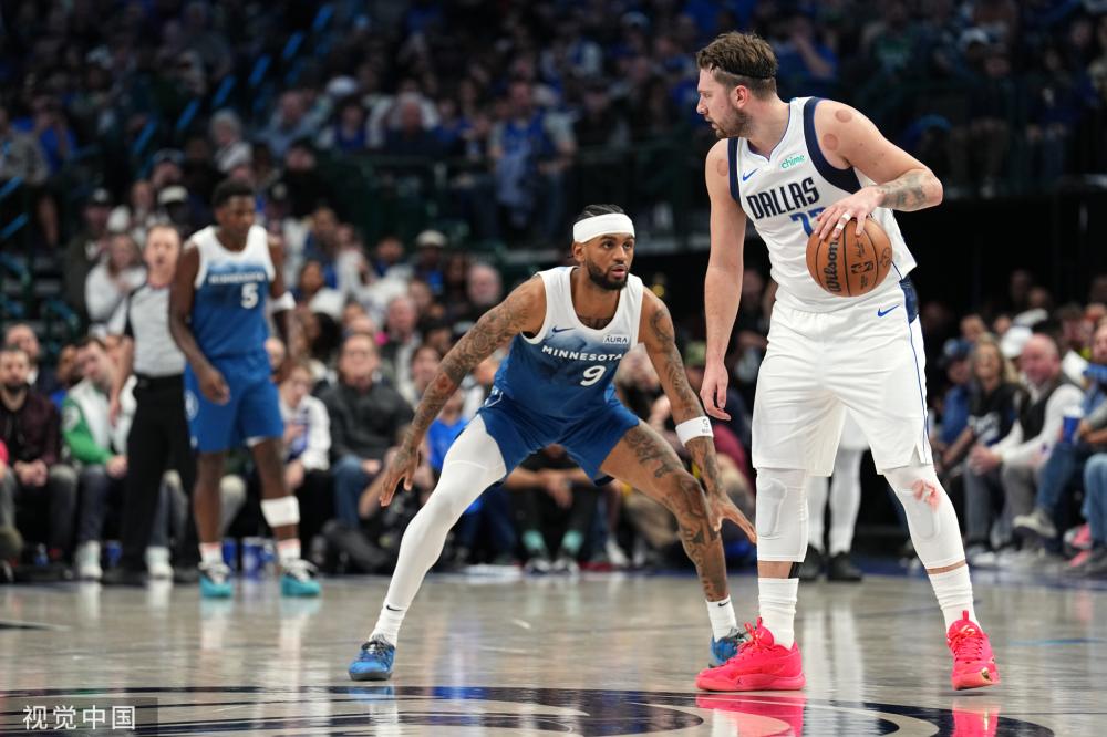 布取消喬治 布取消喬治