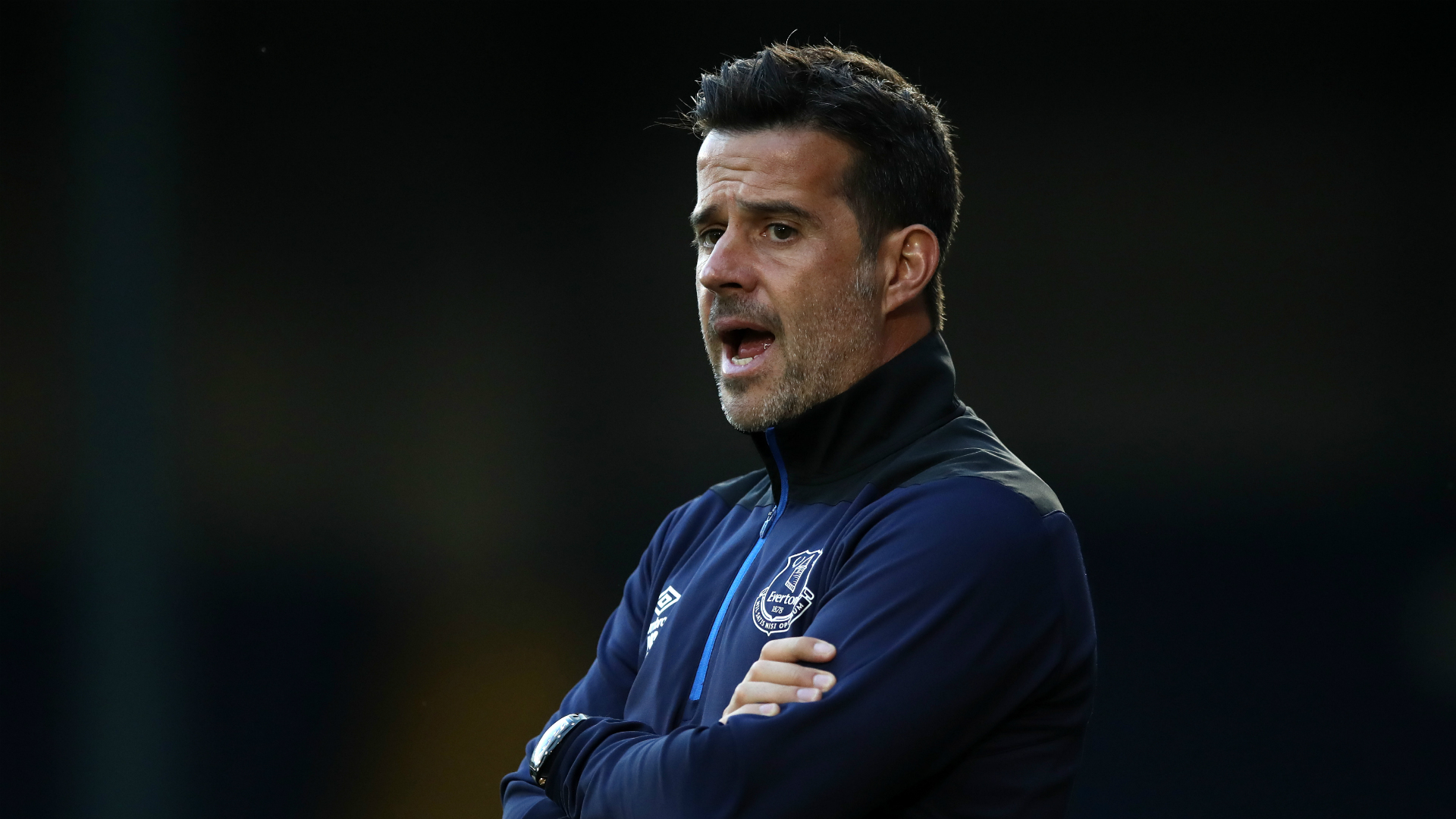 球隊財政策 球隊財政策